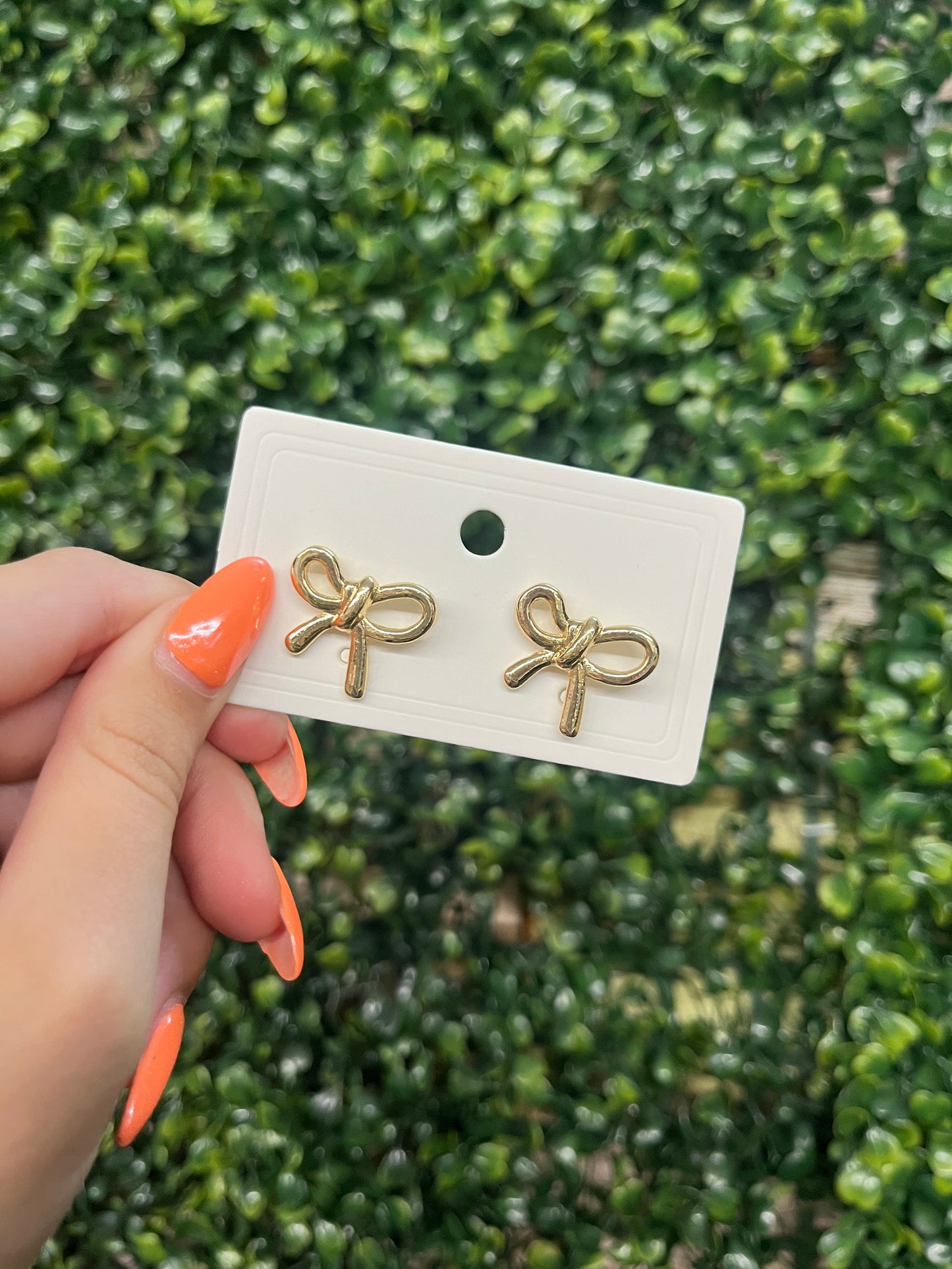 Bailey Bow Stud - Gold